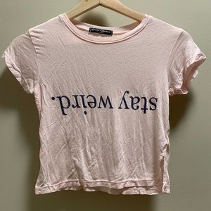 BRANDY MELVILLE T-SHIRT